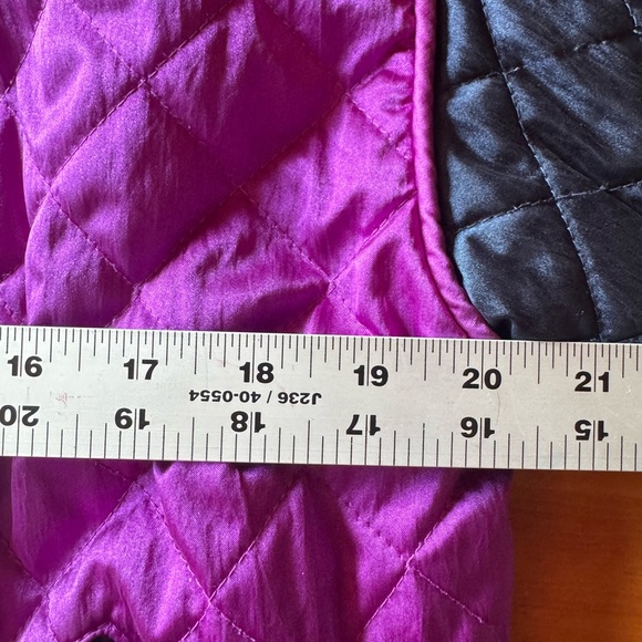 Obermeyer Retro Women’s Sz 8 Quilted Purple Navy Ski Jacket Embossed Floral Back - Picture 16 of 16